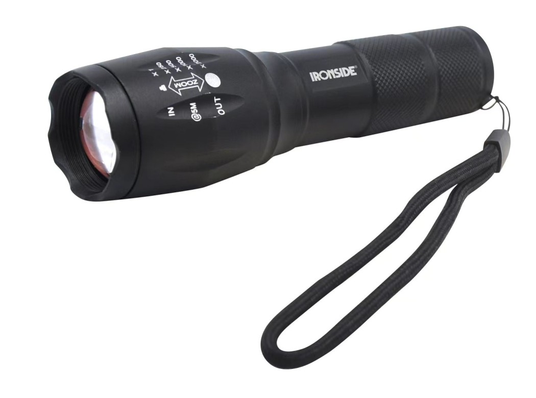 Linterna led funcion zoom 400lm 3xaaa no incluidas ironside